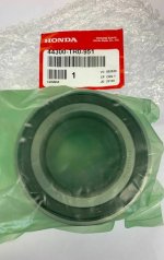 Genuine-Honda-Civic-Front-Hub-Bearing-Assembly-44300-TR0-951.jpg